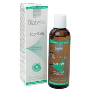 Περιποίηση Σώματος Intermed – Diabetel Foot Bath Απαλυντικό Υγρό για Ποδόλουτρο Κατάλληλο για Διαβητικό Πόδι 200ml